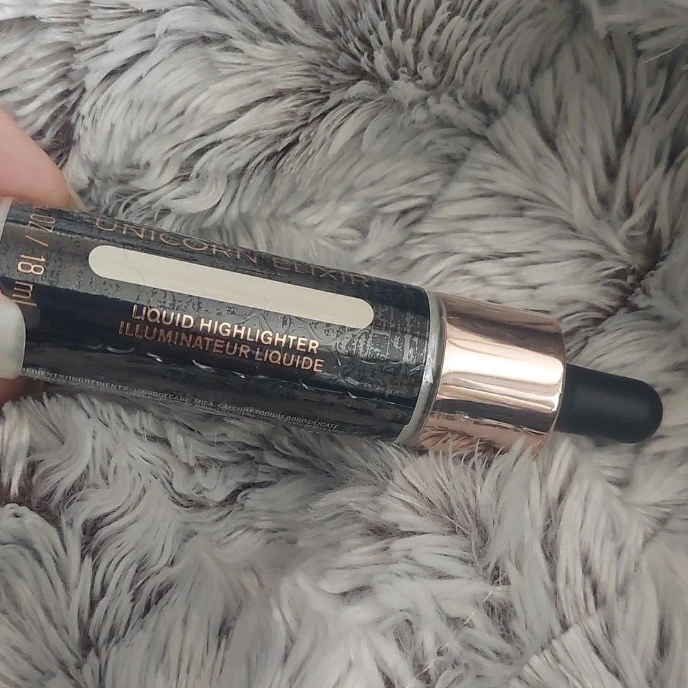 Makeup Revolution new seal